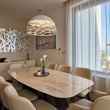 Lägenhet Vita, Luxury