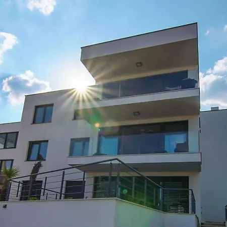 Vita, Luxury Daire *